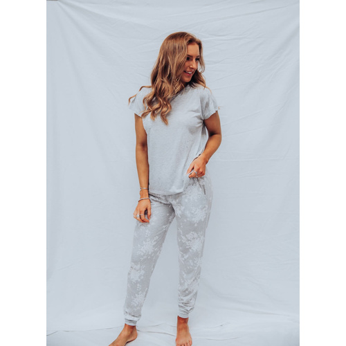 Womens Plus Size Grey Floral Short Sleeve Summer Pants Pyjama Set